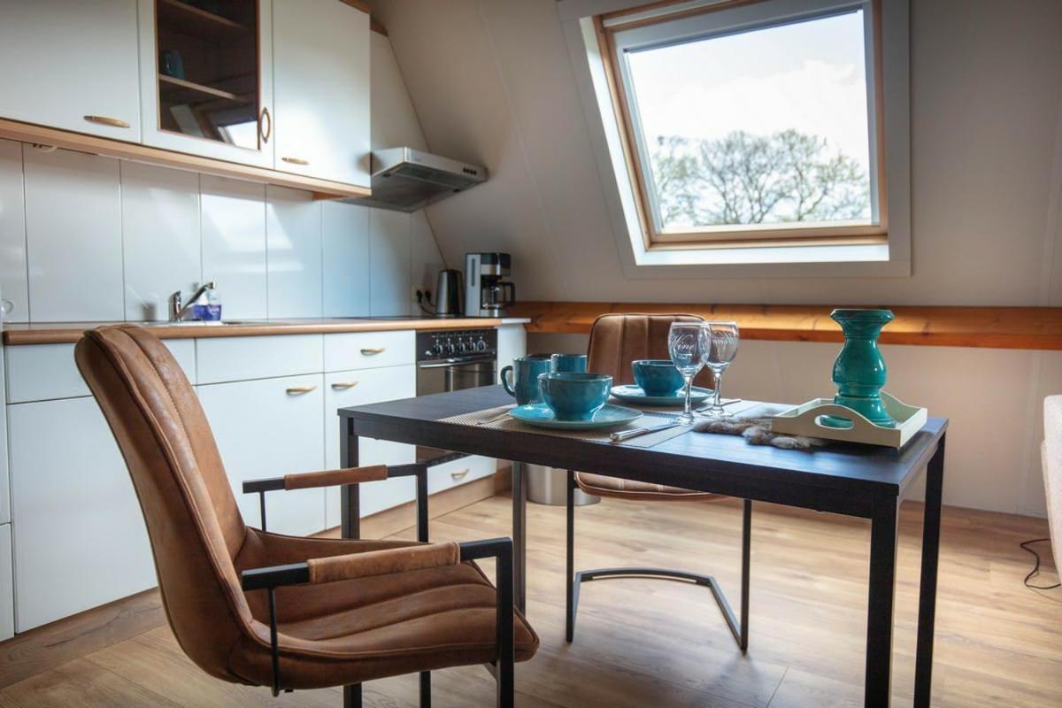 Vakantiehuis De Drie Bruggen วาลเคินสวาร์ด ภายนอก รูปภาพ