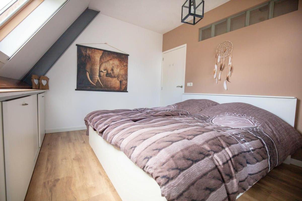 Vakantiehuis De Drie Bruggen Apartment วาลเคินสวาร์ด ภายนอก รูปภาพ